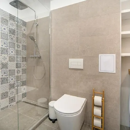 Apartman Res *