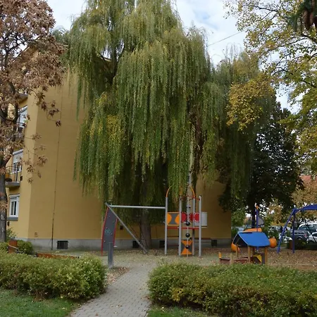 Rés Appartement Eger
